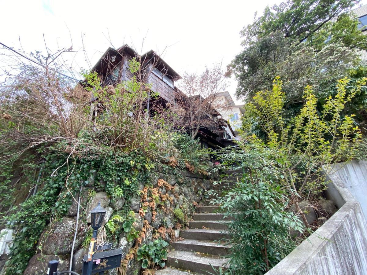Atami Ikyuan 熱海一休庵 Hotel Exterior foto