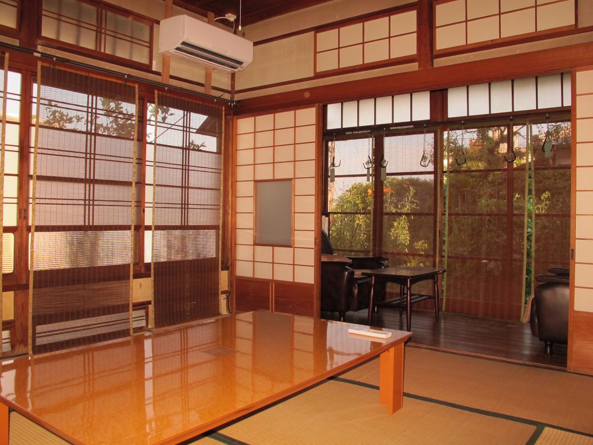 Atami Ikyuan 熱海一休庵 Hotel Exterior foto